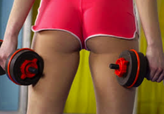 6 Reasons Why Women Go Commando at the Gym 24